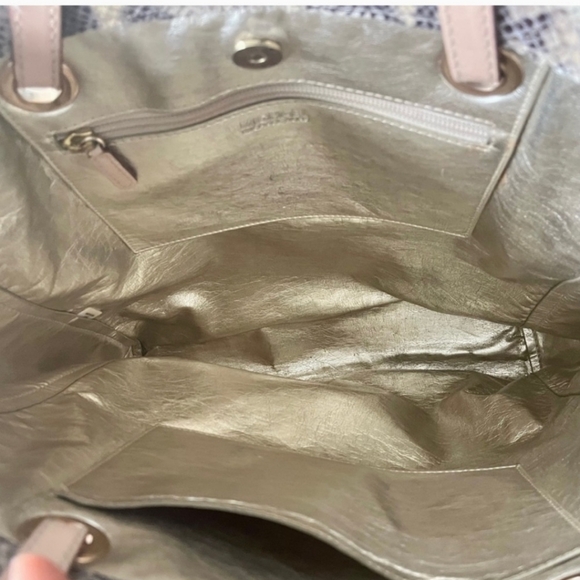 Michael Kors Embossed Snakeskin Tote EUC - Picture 6 of 11